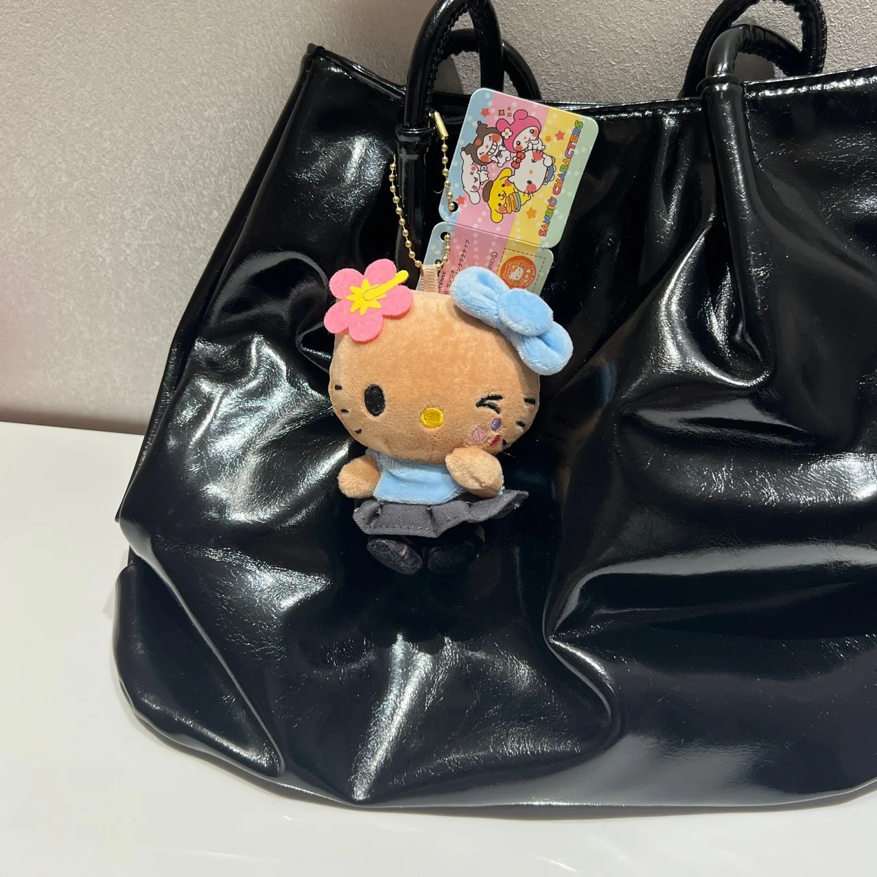 Kawaii Sanrio dibujos animados Hello Kitty sirena tabla de surf juguetes mochila colgante encanto accesorios de moda llavero niña regalos de cumpleaños