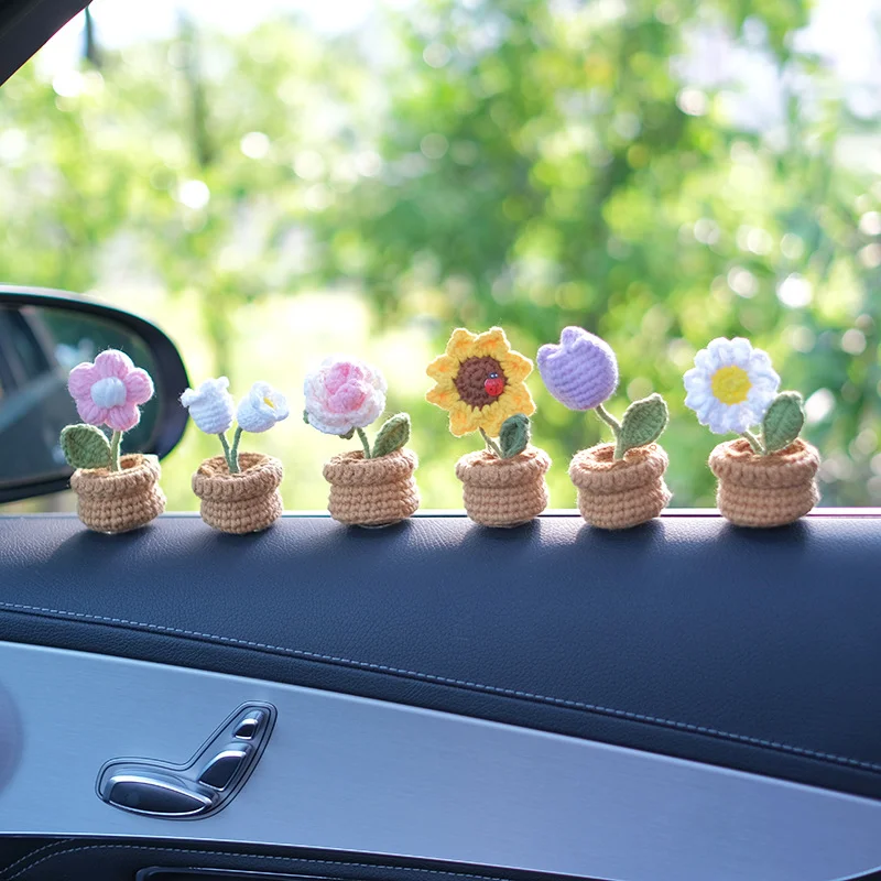 1PC Handmade knitting DIY mini potted plant Car centre console crochet wool sunflower decorations ornaments Interior Accessories