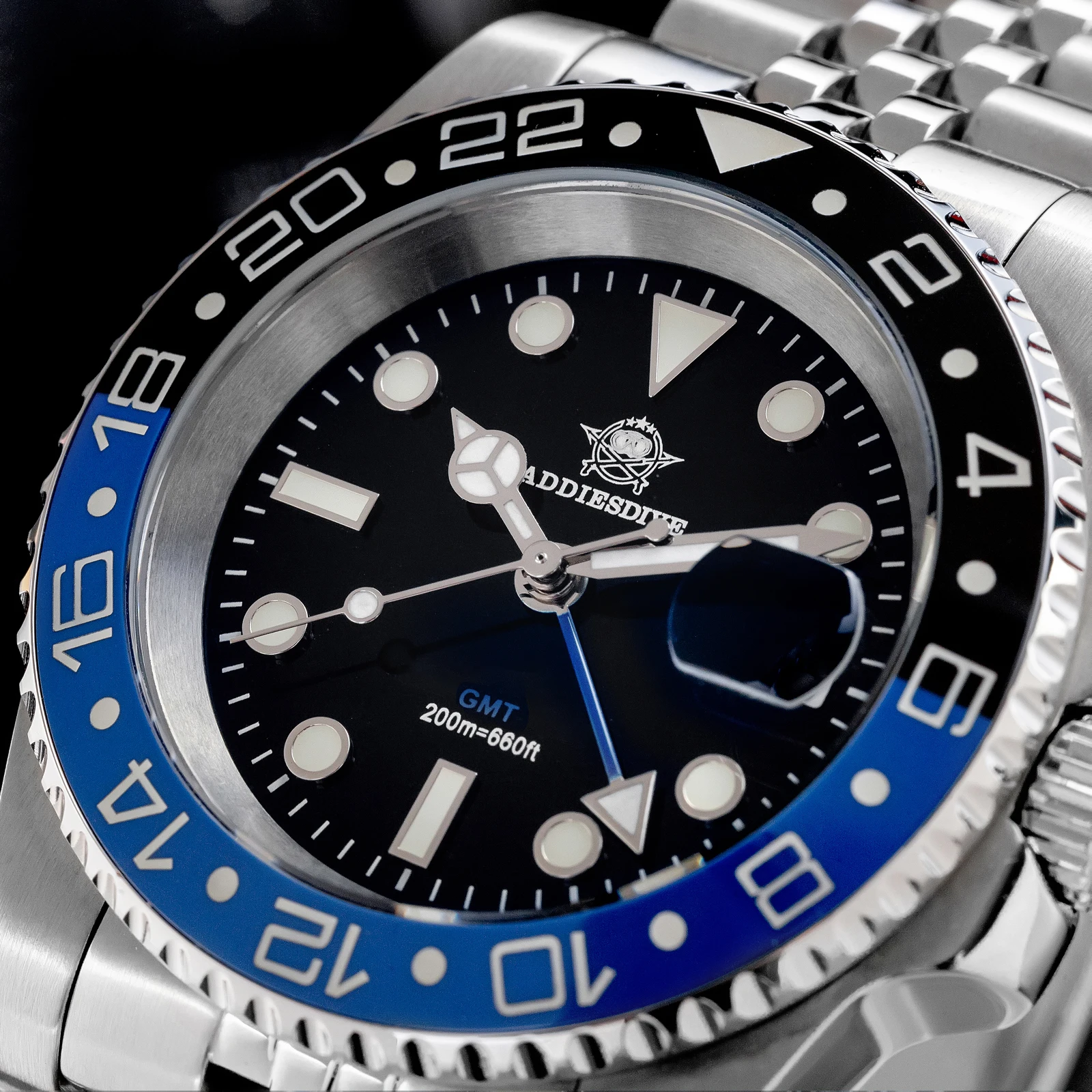 

ADDIESDIVE Watch For Man Quartz GMT 20Bar Waterproof BGW9 Super Luminous 316L Stainless Steel Ceramic Bezel Watch