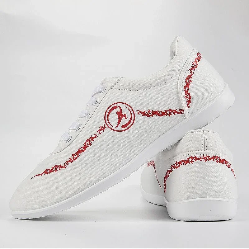 Popular Martial arts shoes Men Women Designer Classical Taichi Taekwondo Wushu Shoe Unisex Wearable Traditional Kung Fu Shoes