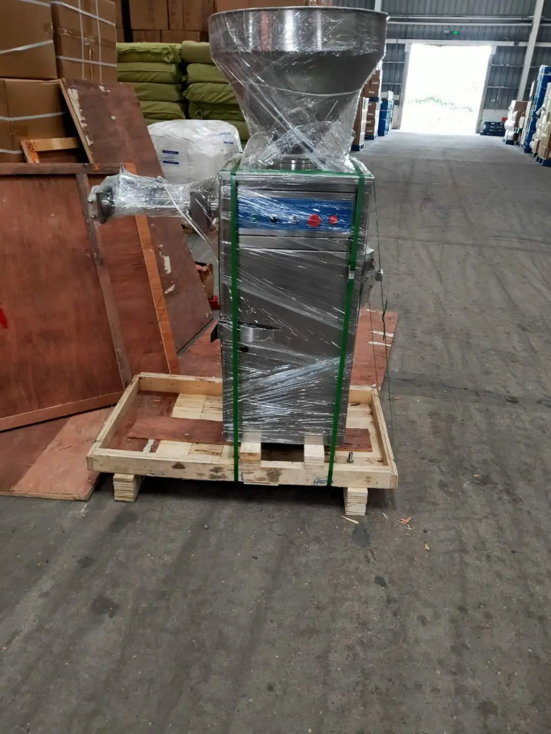 Sausage Making Machine Manufacturing Plant