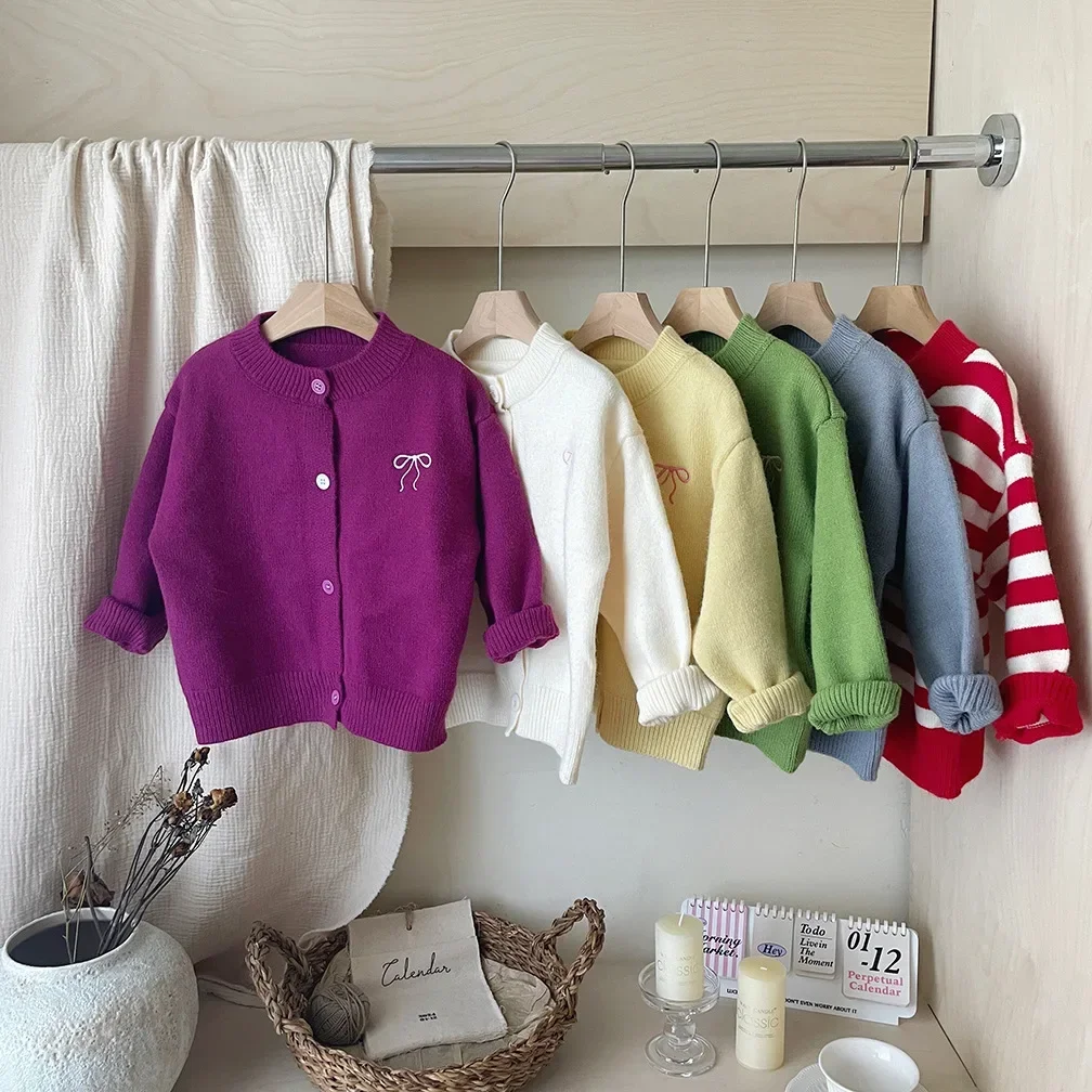 Mädchen Strickjacken 2024, Herbst und Winter, Strickoberteile für Kinder, Kinder, Jacken, Kleinkind-Pullover, Baby-Schul-Outfits, warme Kleidung
