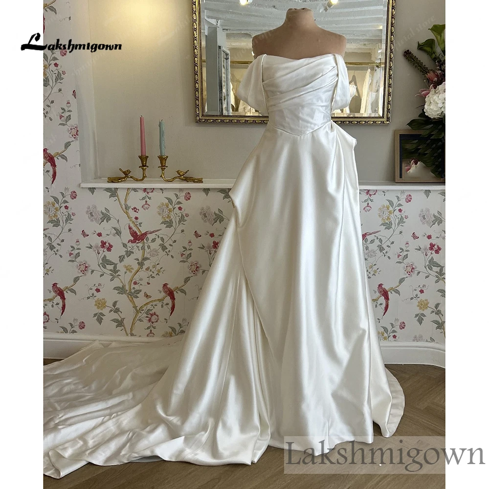 Lakshmigown Trägerloses Off-White Satin-Hochzeitskleid, gerafft, schulterfrei, langes Brautballkleid, mit Schnürung am Rücken, maßgeschneidert – Detail 5