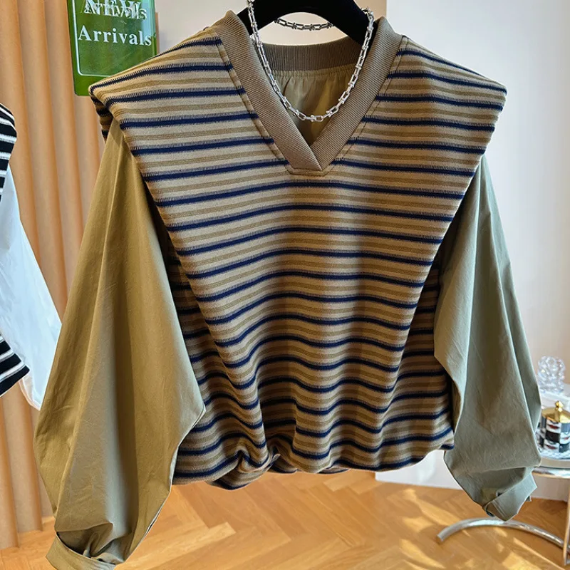 Long-sleeved stitching striped short shirt women's early autumn new niche chic shoulder pads waist V-neck fake two tops