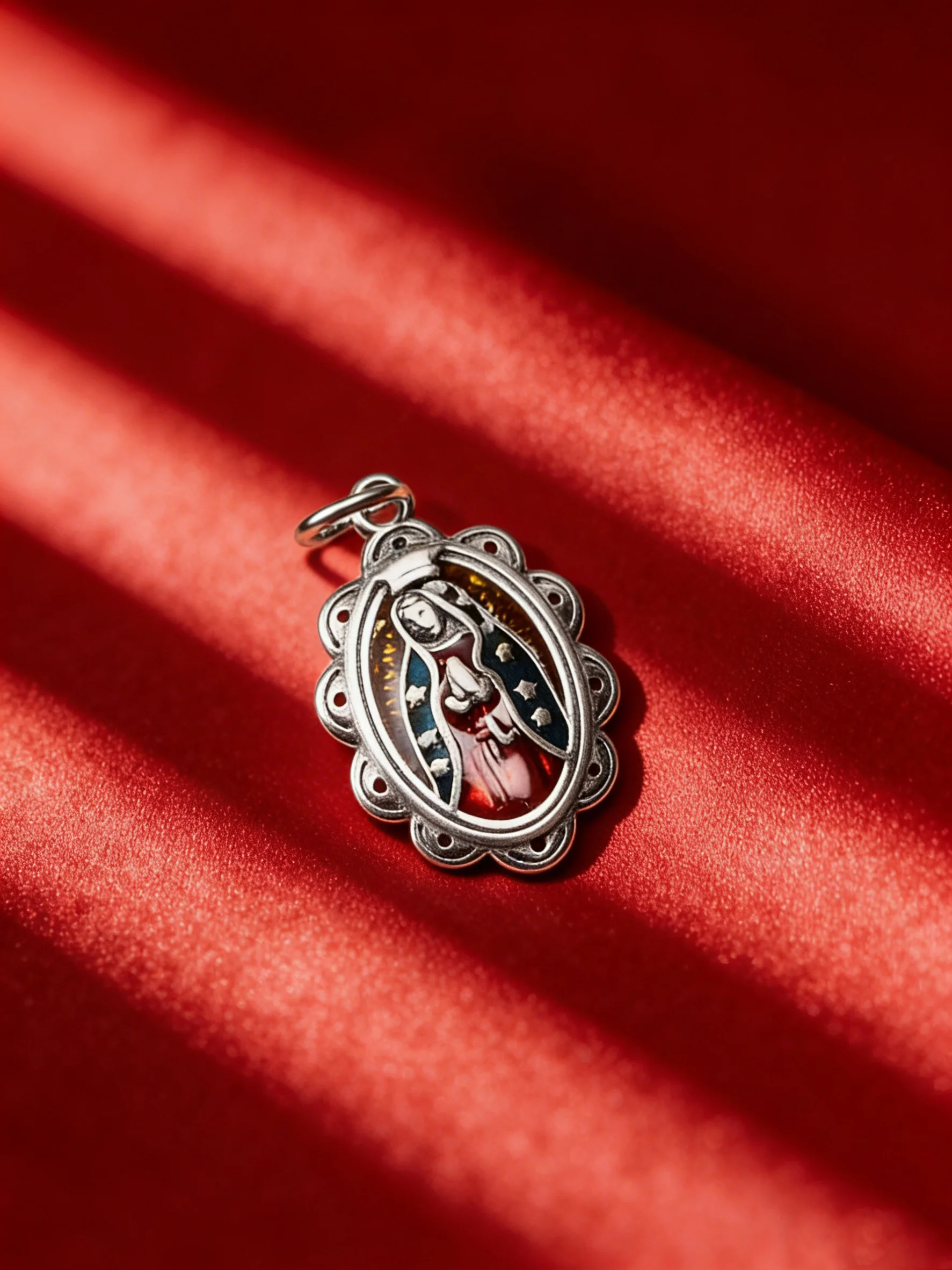 

1 шт. элегантный и уникальный изящный кулон из стерлингового серебра 925 пробы с эмалью и изображением Девы Гваделупской, украшение ко Дню святого Валентина.