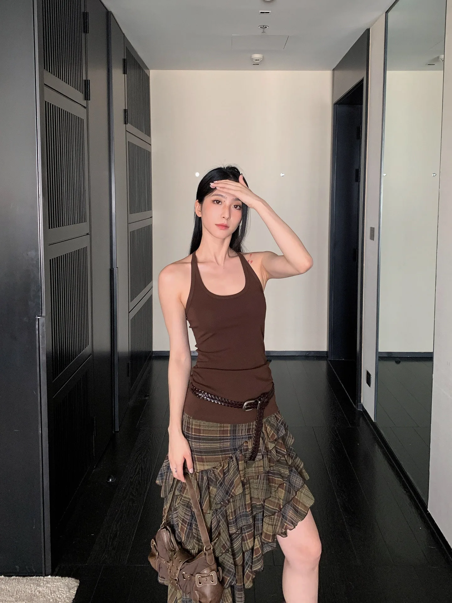 

पी коричневый ретро вязаный нейлоновый жилет летний синий прилив дождь внутренняя одежда топ Ba дизайн из бисера высокоэластичная хлопчатобумажная ткань