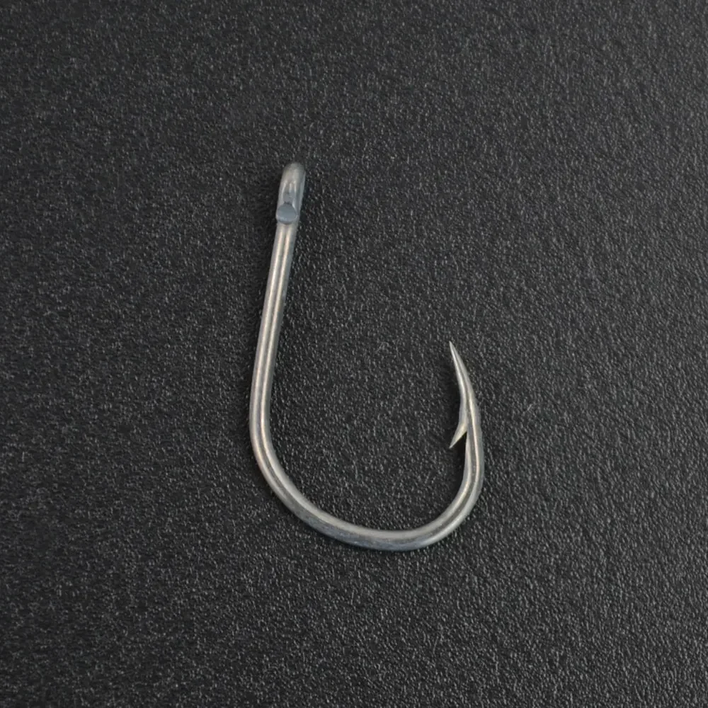 Hirisi 50pcs Barbed  Coated Carp Fishing Hooks with Eye Design in Japan Made by High Carbon Steel 8001