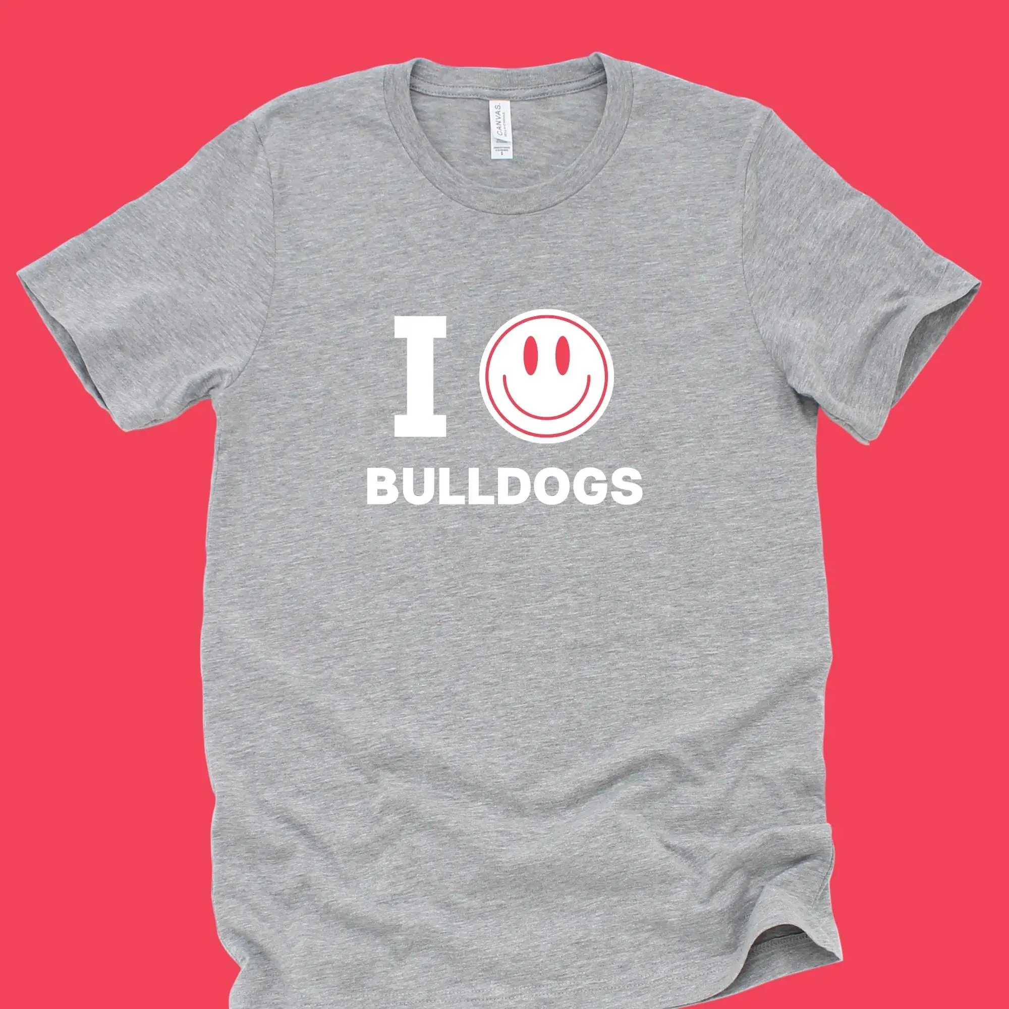 

Футболка с надписью «I Love Bulldogs»