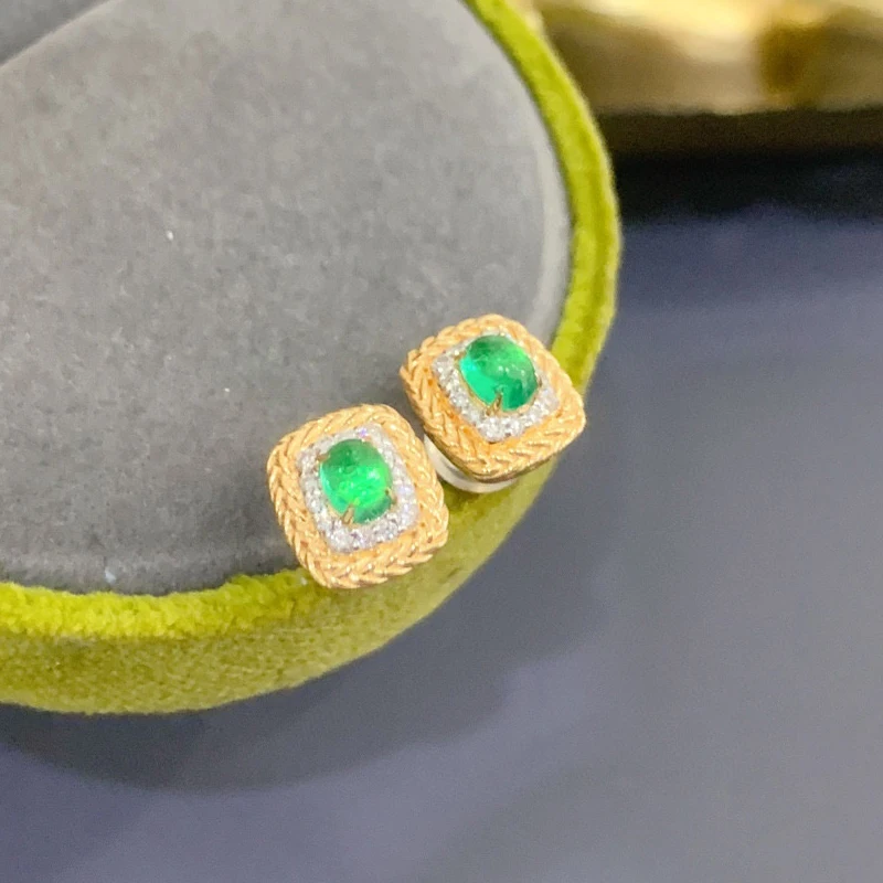 Aazuo Real 18K Yellow Gold Natural Emerald Real Diamonds Square Shape Stud Earrings gifted for Women Engagement Wedding Party view 4