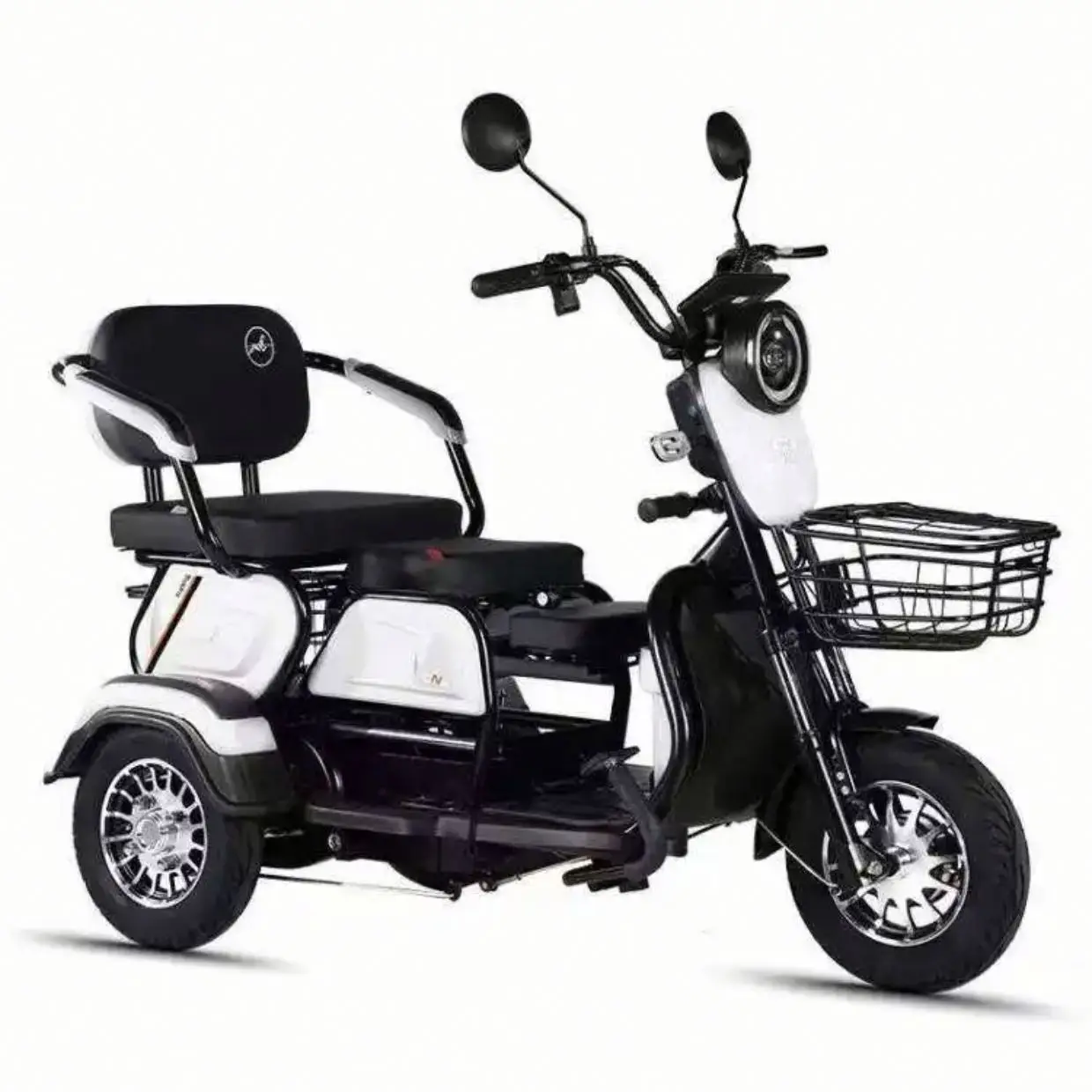 New Design Factory Direct 60V 600W 800W Super Powerful Battery Tricycle Recreational Electric Trike for Adults