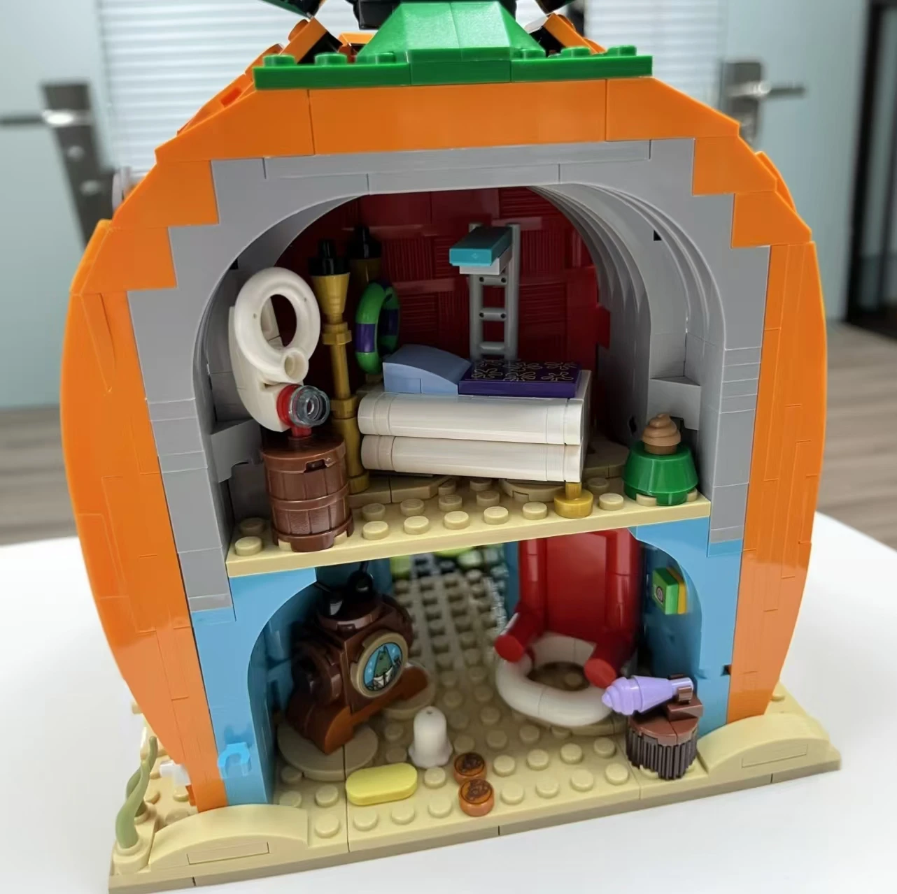 2026 new 1794pcs 3 dolls Popular movies Ocean Cartoon House Building Blocks Set, Pineapple Home  Apartment Model Christmas Gifts