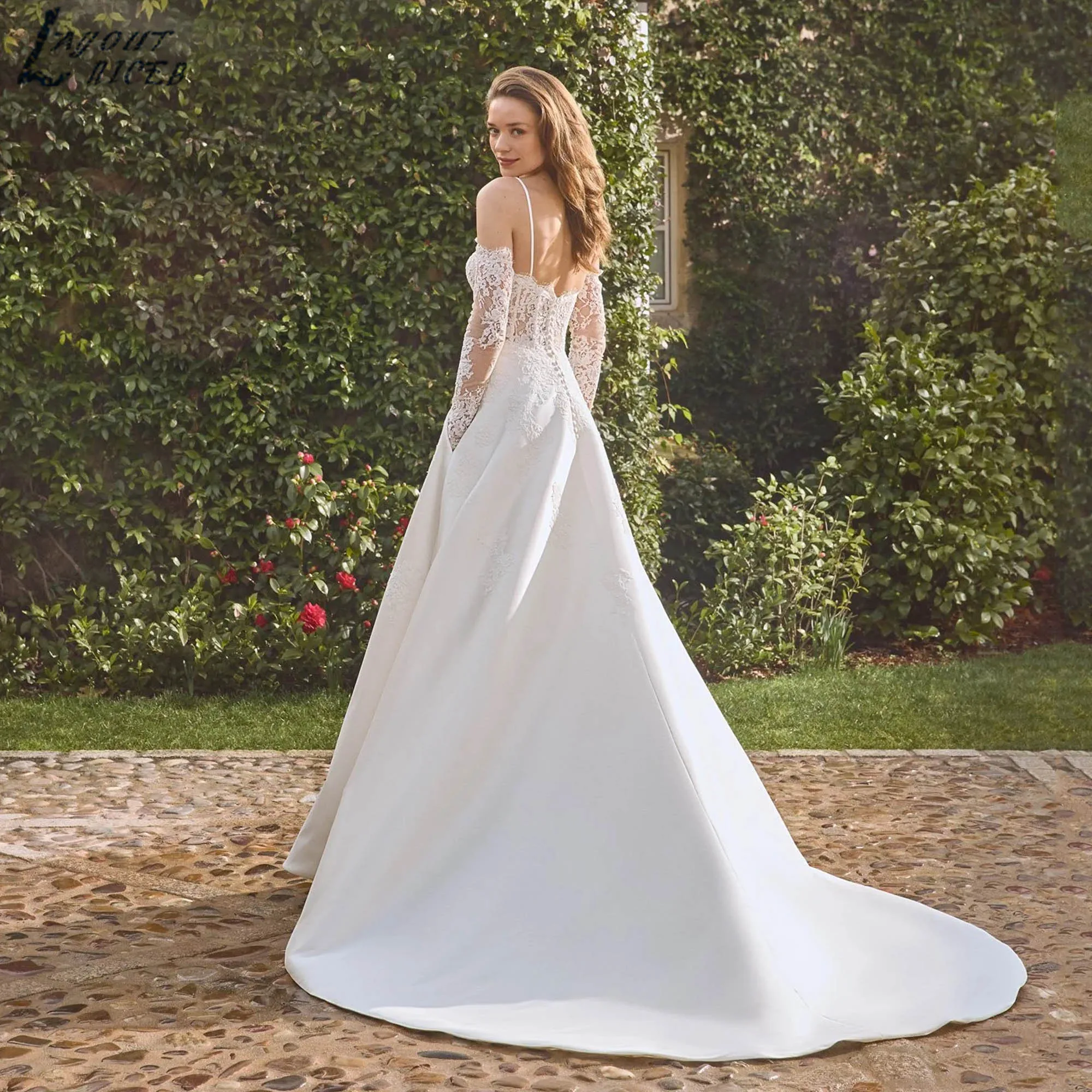 Spaghetti Straps Satin Lace Wedding Dress Modern A-line Backless Bridal Gown With Removable Sleeves vestidos de novia Customized