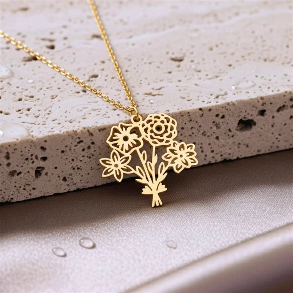 Collier personnalisé avec Bouq - Birth Flower Necklace avis et prix