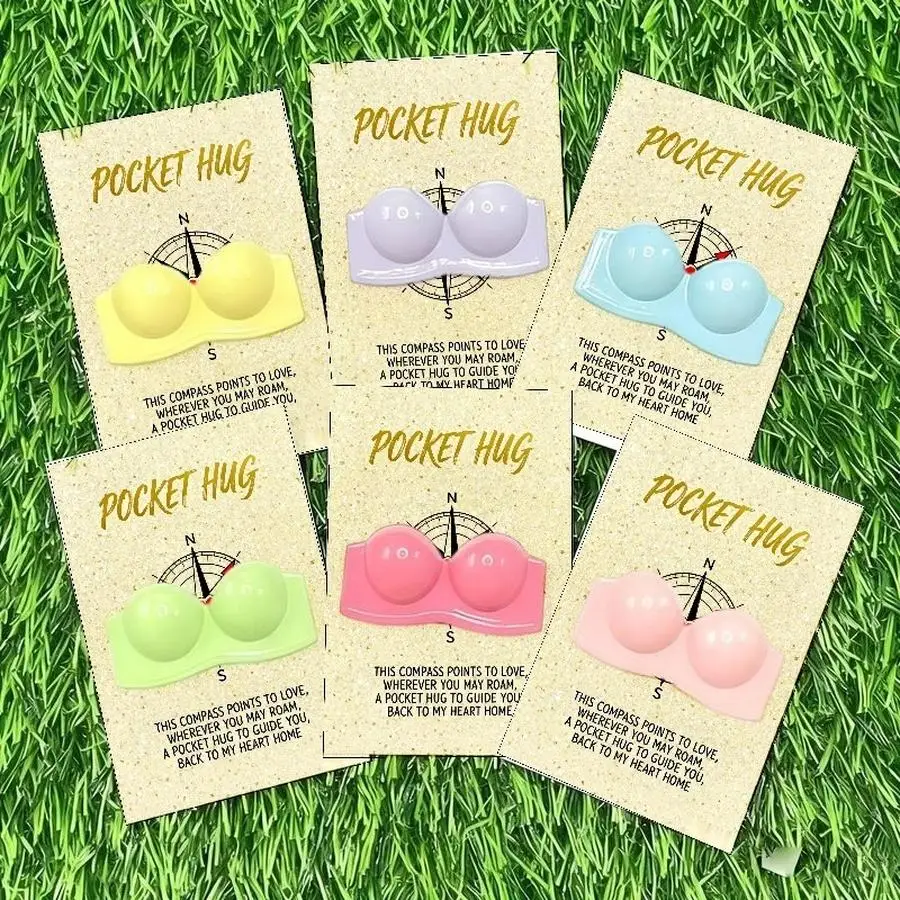 1/5/10/20/50/100pcs Cute A good friend is like a bra Novel bra pocket hug gift card set, synthetic resin, unique encouragement c