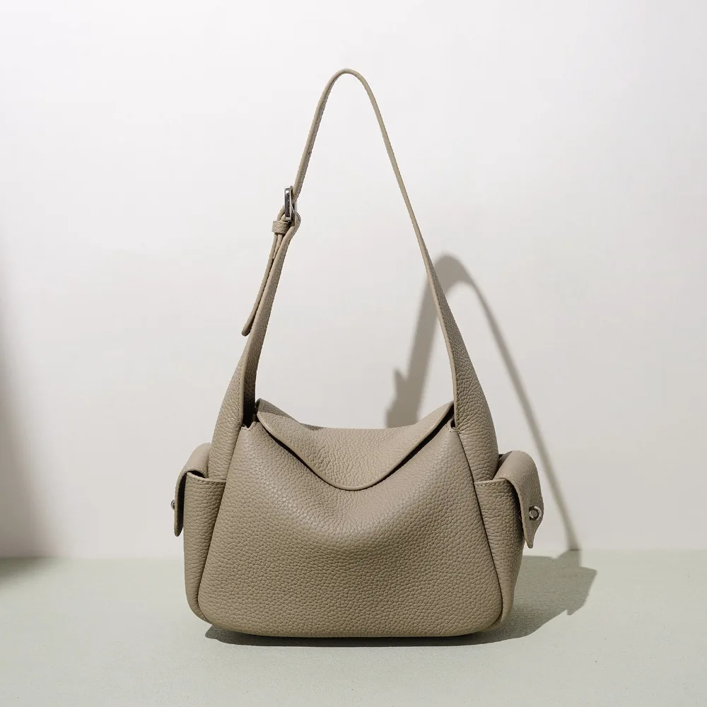 

2026 New Ingot Bag Leather Niche Design Shoulder Bag Light Luxury High-end Pillow Texture Unique Fashion Simple Casual Daily