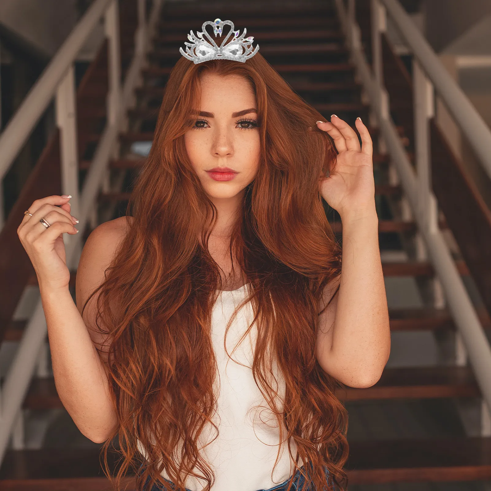 Swan-Shaped Bridal Crown Tiara with Crystal Rhinestones for Wedding, Elegant Formal Event Hair Jewelry