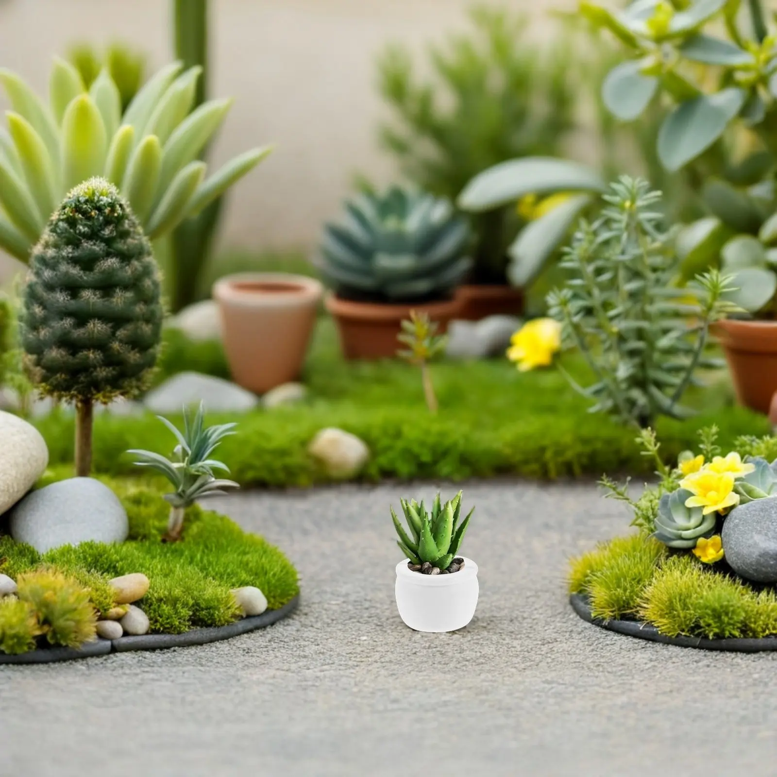 50Pcs Tiny Plastic Flower Pots 1.1x1.1cm Mini Planter Pots for Diorama Displays Indoor Outdoor Micro Landscaping Miniature