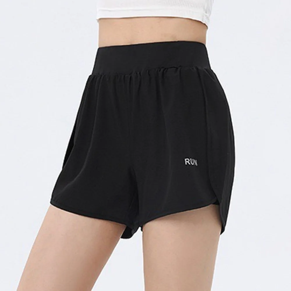 Anti-glare Lining 2 in 1 Yoga Shorts Loose Fitting Side Pockets Sports Shorts Breathable Quick Dry Fitness Shorts Running