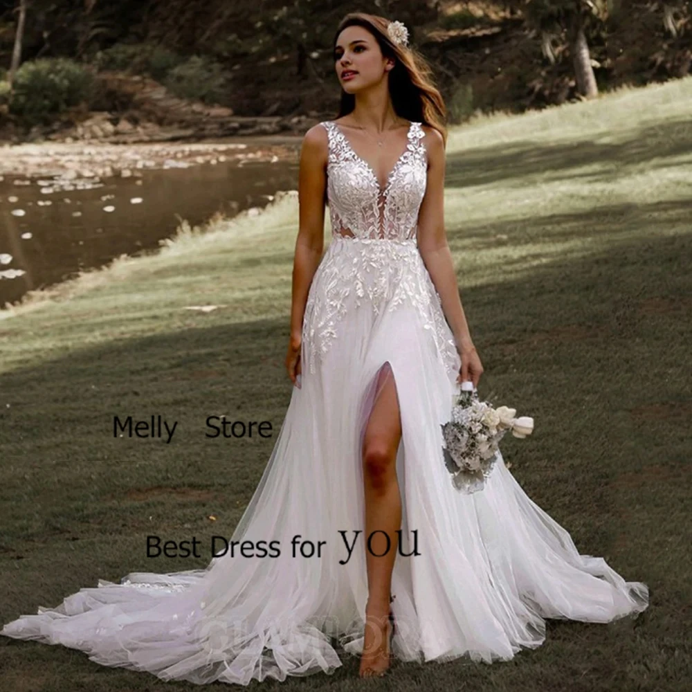 

Charming V Neck Wedding Dresses Sleeveless Bridal Gowns Court Train Soft Tulle New Vestido De Novia Exquisite New Robe De Summer