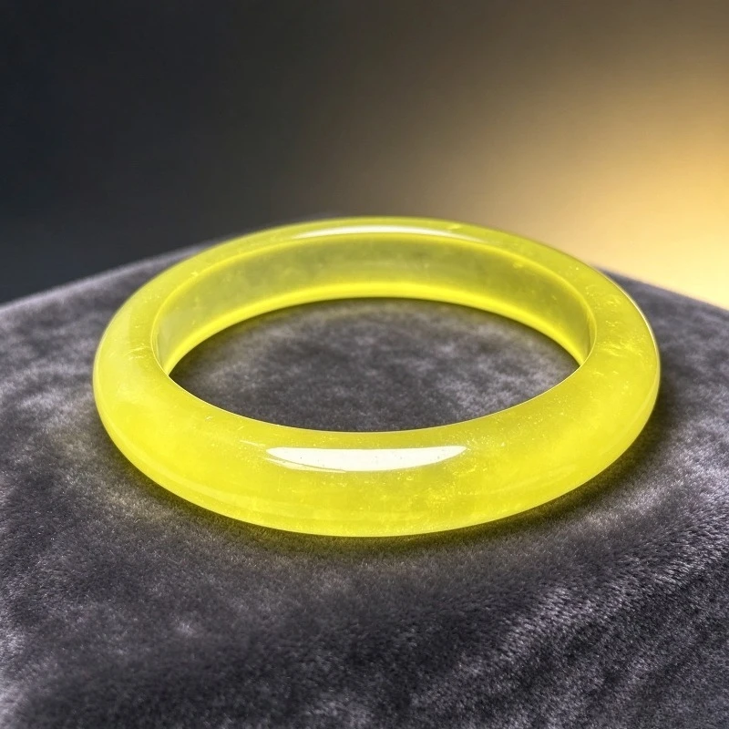 Exquisite Personality Trend Bright Yellow Jade Bracelet