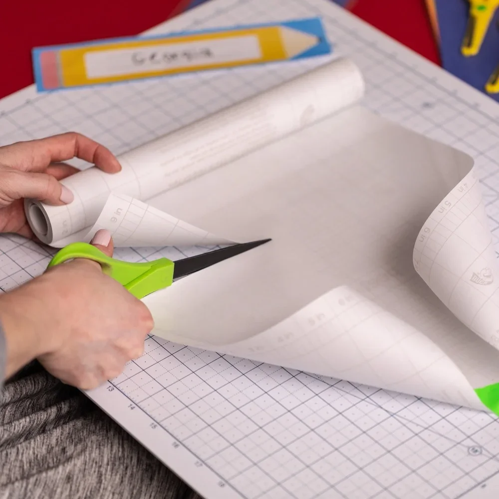 لفة صفائح لاصقة شفافة 12 بوصة × 36 قدم كتب بطانة ذاتية اللصق بطاقات فلاش سهلة القطع غطاء حماية قابل للإزالة