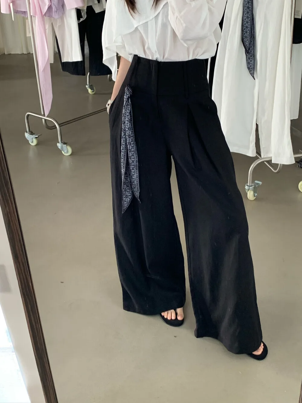 

High Waist Wide Leg Casual Pants with Scarf V266055 Commute Style Ladies Fashion High Waist Loose Fit Trousers Spring Season