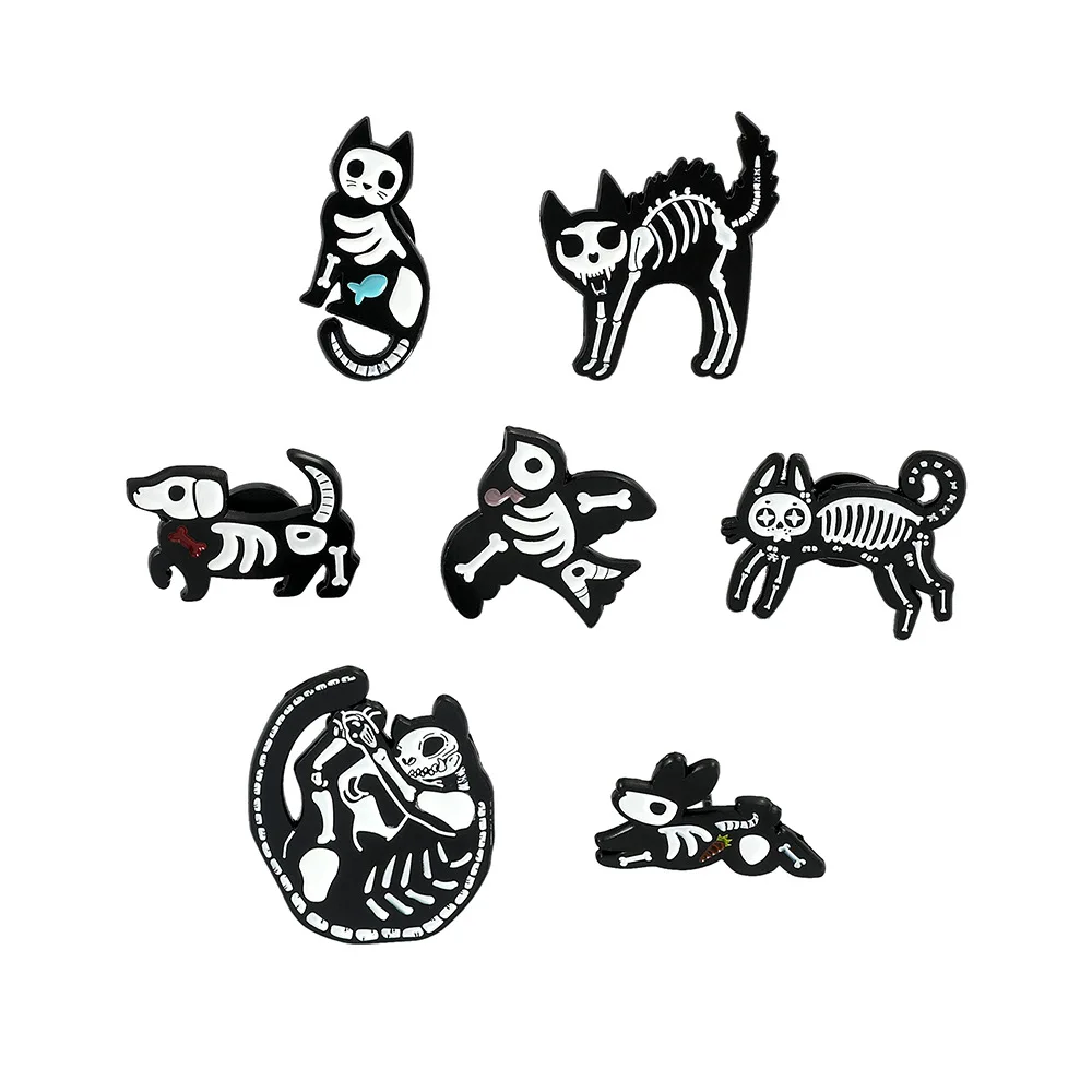 Animal Skeleton Brooch Gothic Style Skull Cat Dog Bird Enamel Brooch Halloween Backpack Collar Metal Pin Friend Gift