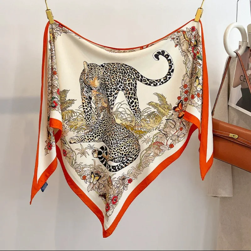 European and American Wool Triangular Binder Early New Arrivals Chain Pattern Decoration Warm All-Matching Scarf Women's Shawl