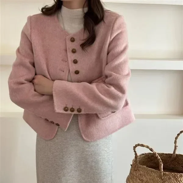 

Xiaoxiangfeng short double-sided woolen cashmere coat for women's 2024 new 6-button round neck small woolen coat