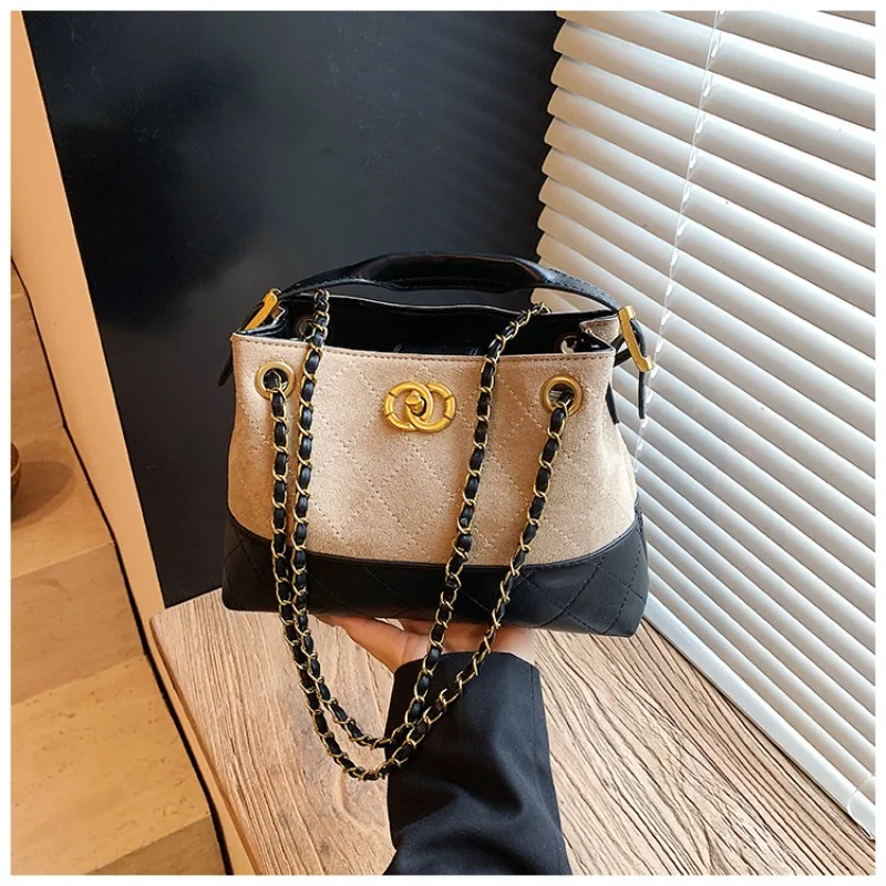 

‌ Новинка 2023 года, замшевая сумка-ведро с отделкой цепочкой — просторная женская сумка через плечо/кошелек через плечо, офисный стиль для поездок на работу