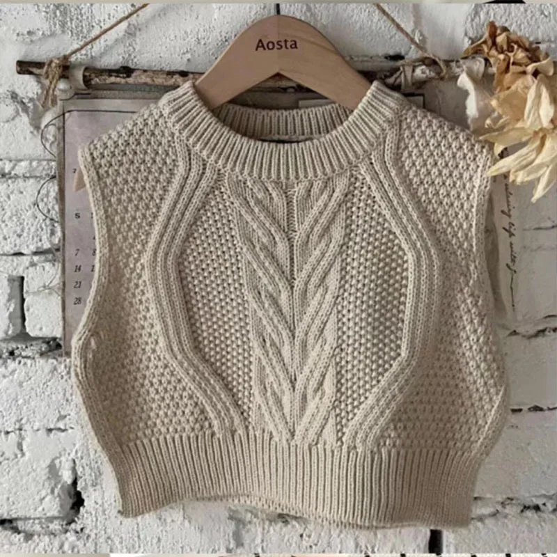 2026 New Baby Knit Vest Stylish Simple Sleeveless Waistcoat Casual Layering Tank Top Infant Toddler Knitted Gilet Autumn Winter