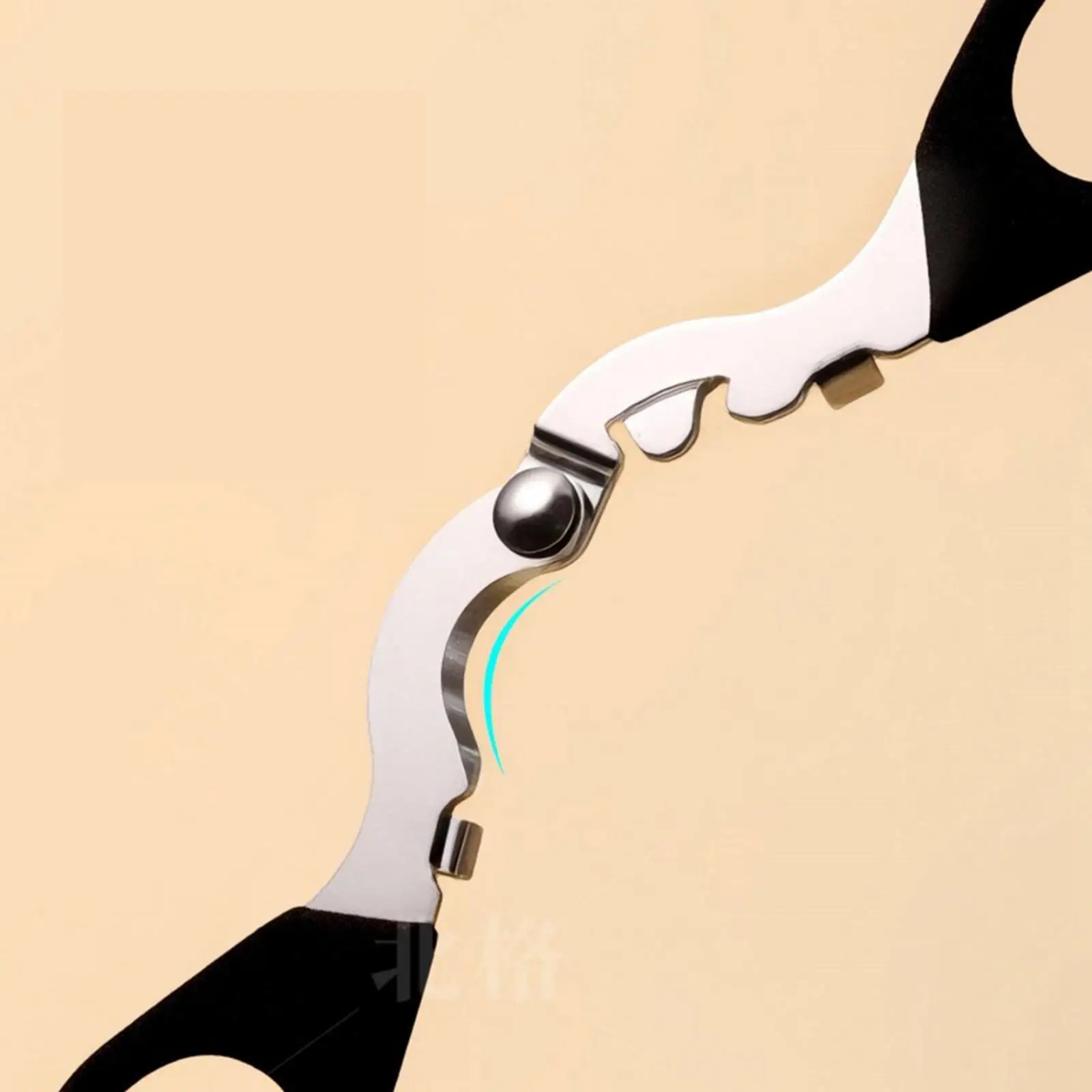 Innovative Clamping Design Bottle Opener Stainless Steel Portable Oral Liquid Cap Lifter Tool for Kitchen Bartender Bar