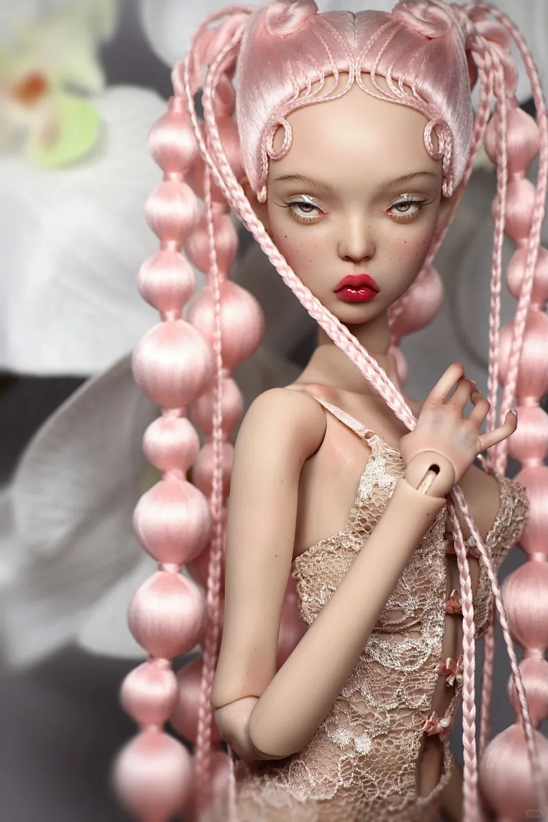 New BJD SD 1/4 the Russian doll sister city birthday gift high quality girl sculpted toy doll gift model nude spot makeup