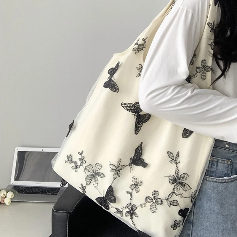 Women's Embroidered Black Butterfly Canvas Bag Lace Fairy Leisure Travel Bag Literary Large Capacity Versatile Shoulder Bag ﻿