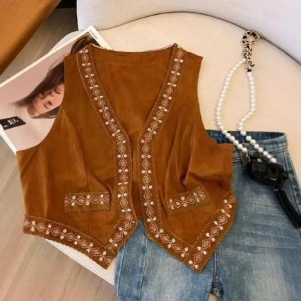 

Northwest Xinjiang Grassland Ethnic Style Suede Vest Totem Embroidered Travel Vacation Layered Jacket Women's Fashion Top