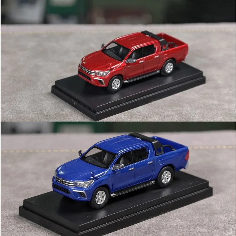 

Diecast EBBRO 1:64 Scale Toyota Hilux Pickup Alloy Car Model