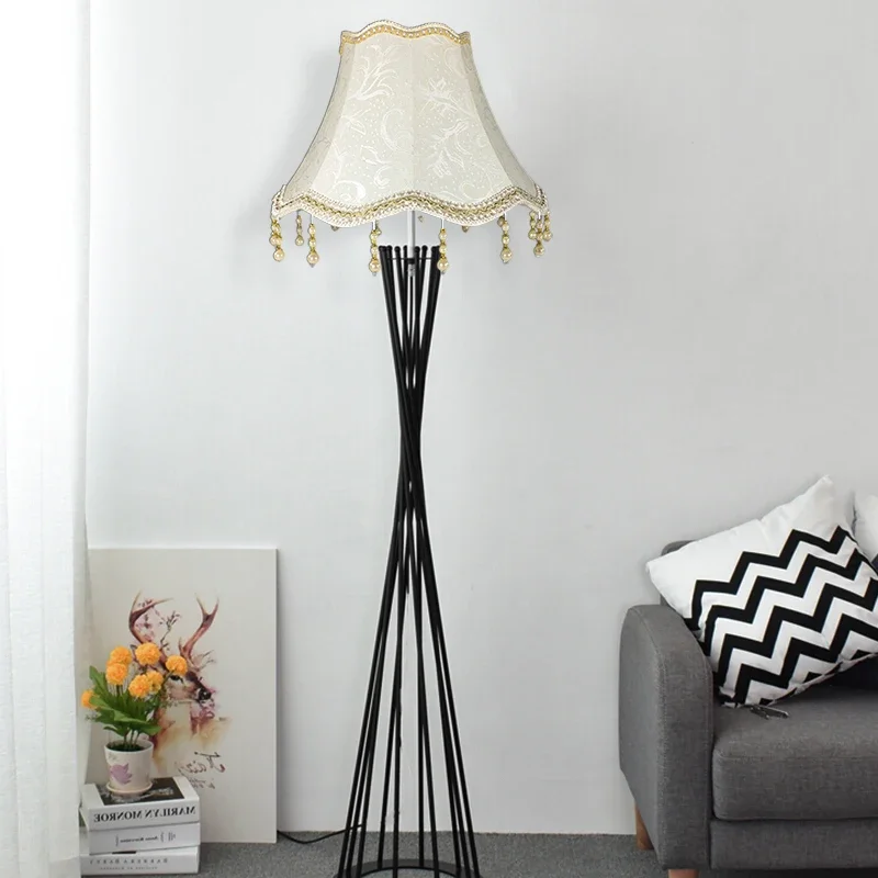 Pearl Tassel Table Lamp Shade European Style 25cm Shading Cloth Fringe Beads Lamp Cover E27 Retro Table Bedroom Decoration Craft