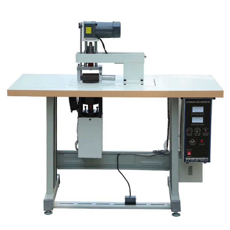 Desktop dual-electric composite embossing machine Lace tablecloth non-woven embossing machine