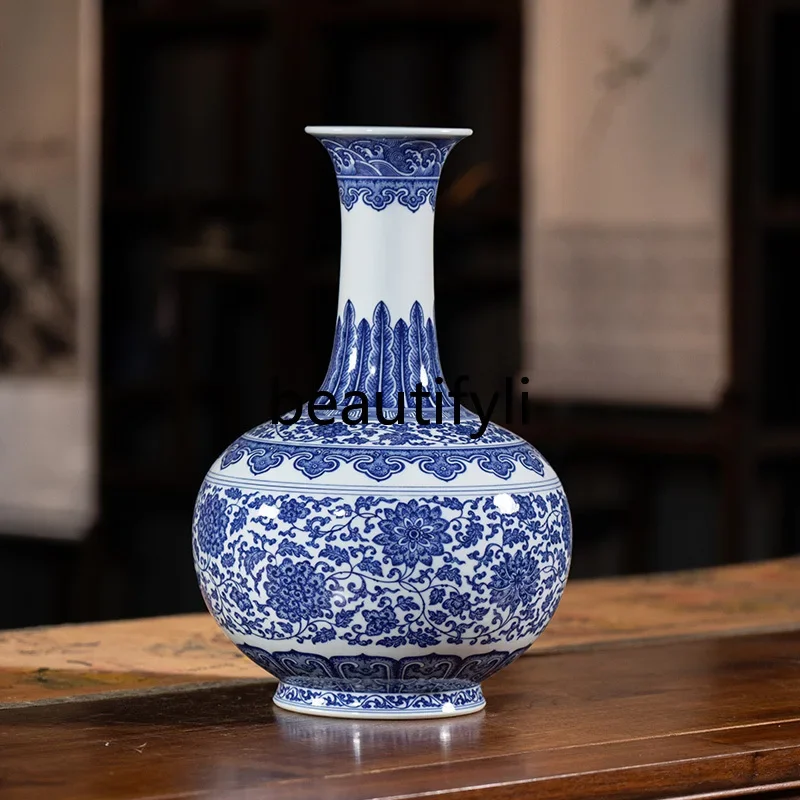 Jingdezhen blue and white porcelain hand-painted ceramic ornament entrance ornament blue and white tangled lotus bottle