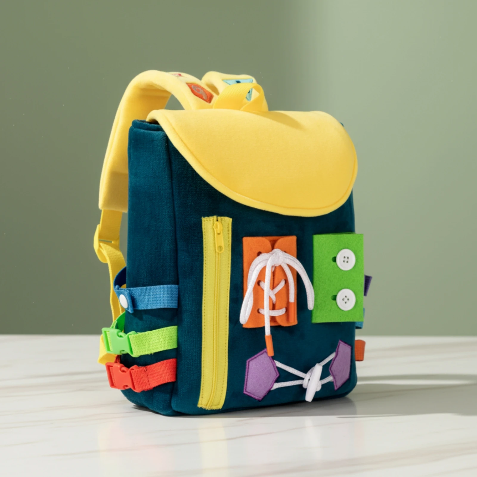 Plecak edukacyjny z klamrami d – Kids Zipper Toys recenzja i cena