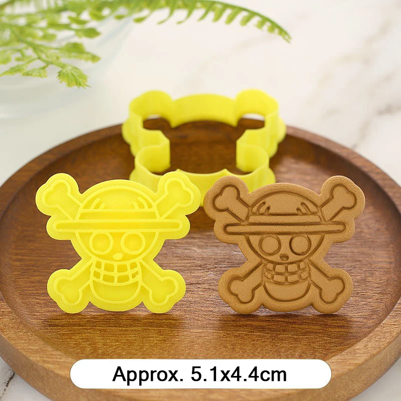 One Piece Luffy Zoro Biscuit Mould Cookies Cutters Cartoon Pressable Confectionery Stamp Kitchen Baking Pastry Tools Bakeware