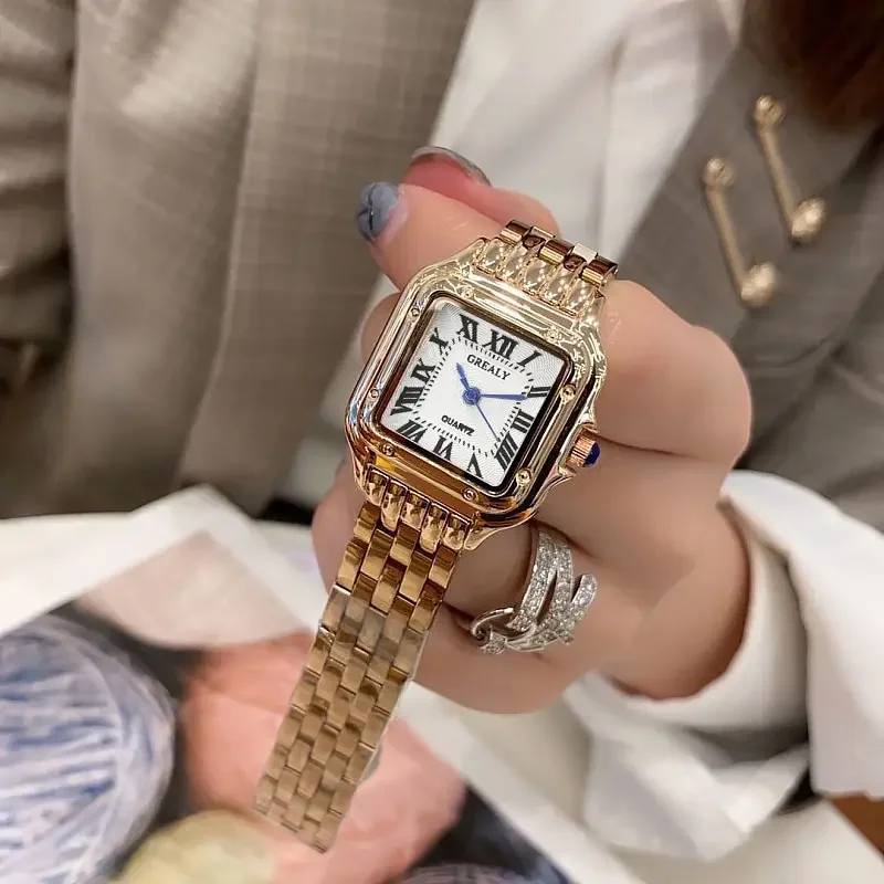 New Women\'s Fashion Square Watches Gold Alloy Strap Luxury Ladies Quartz Wristwatches Qualities Female Roman Scale Clock Gift