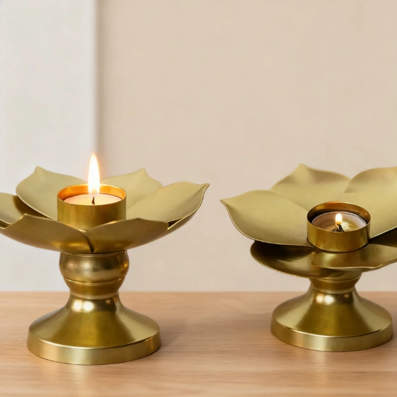 Nordic Lotus Metal Candlestick Holder 2