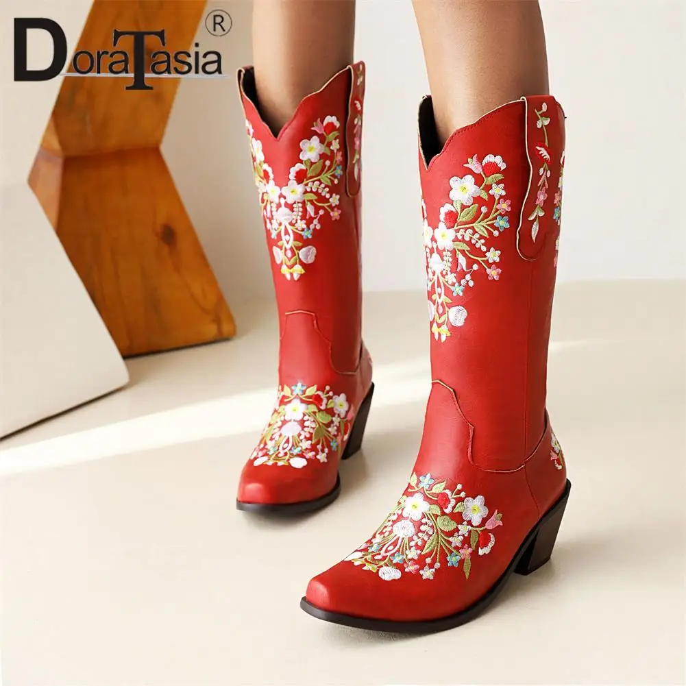 

New Women's Embroidered Cowboy Boots Western Cowgirl Pointed Toe Chunky High Heels Mid Calf Boots Women Casual Retro Shoes