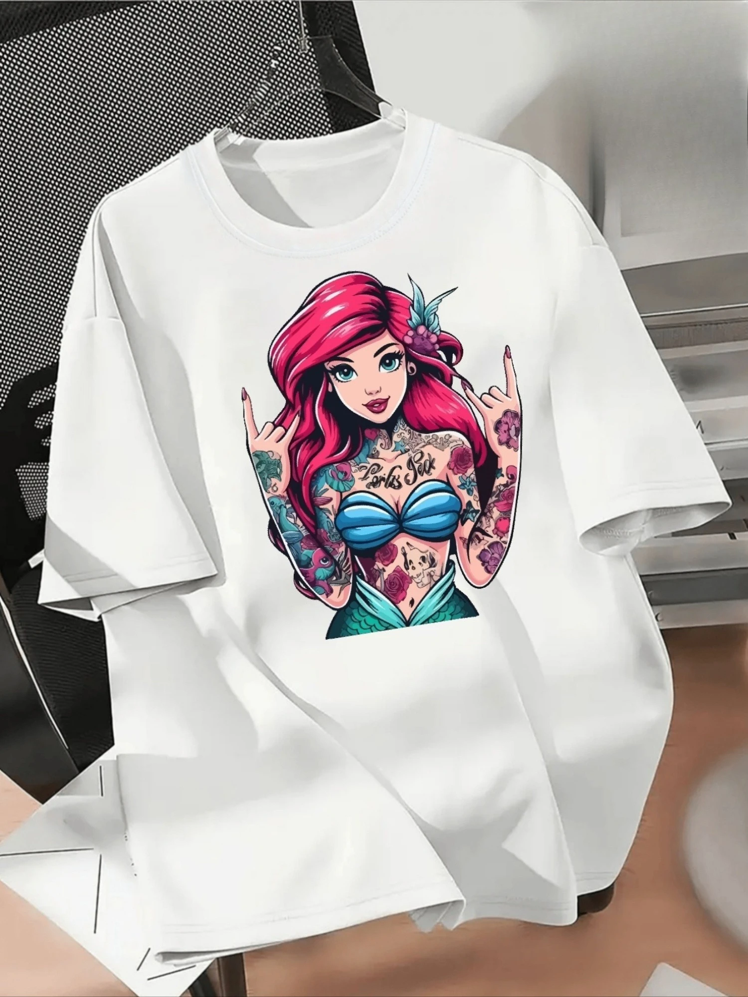 เสื้อยืดลายพิมพ์ฤดูร้อนสำหรับเด็กผู้หญิง ดีไซน์สวยงาม ลายจากเรื่องโฉมงามกับเจ้าชายอสูร เหมาะสำหรับครอบครัว พ่อแม่ลูก สวมใส่สบาย ทรงหลวม แขนสั้น ลายดิสนีย์