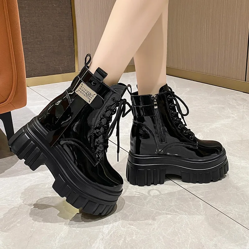 Women\'s High Platform Motorcycles Boots Winter 10CM Wedge Heels Warm Ankle Boots Chunky Sneakers New Autumn Leather Shoes Woman