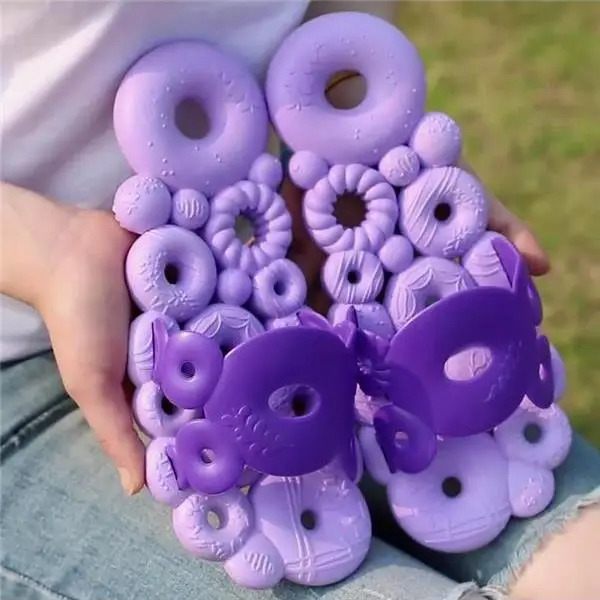 

Indoor Home Bathroom Anti-Slip Soft Bottom Hollow out Donut Slippers Quick Dry Summer Couples Slippers Comfortable Indoor Shoes