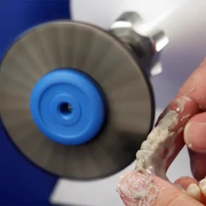 Set von 5 Stücken Polierbürste, 52 mm, schwarze Borsten und braune, abrasive Pinsel mit gelbem Plastikmitte, Schmuckwerkzeugen 6 Hauptverkauf schwarzes Klavierpolieren - №1