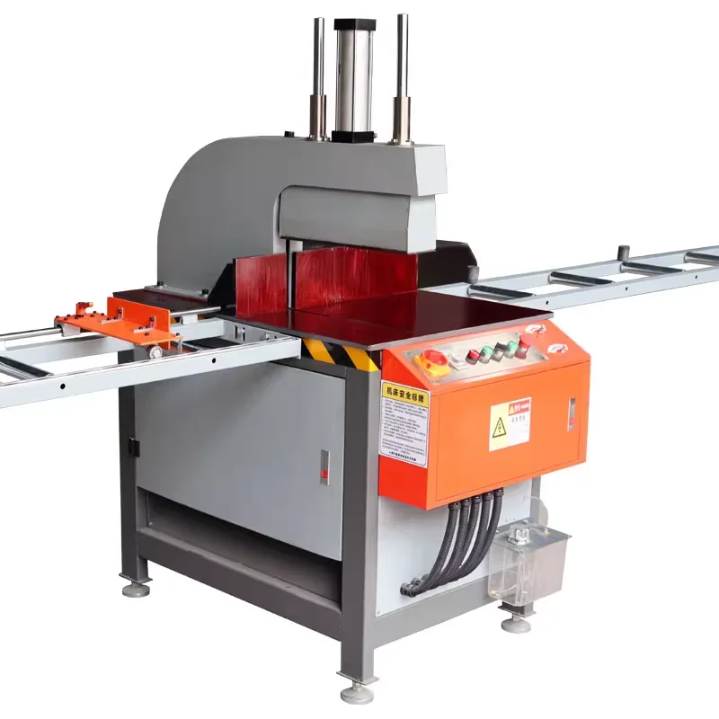 آلة قطع الألومنيوم الصغيرة شبه الأوتوماتيكية بدقة خالية من الأزيز وجودة عالية لمعالجة الأبواب والنوافذ #3