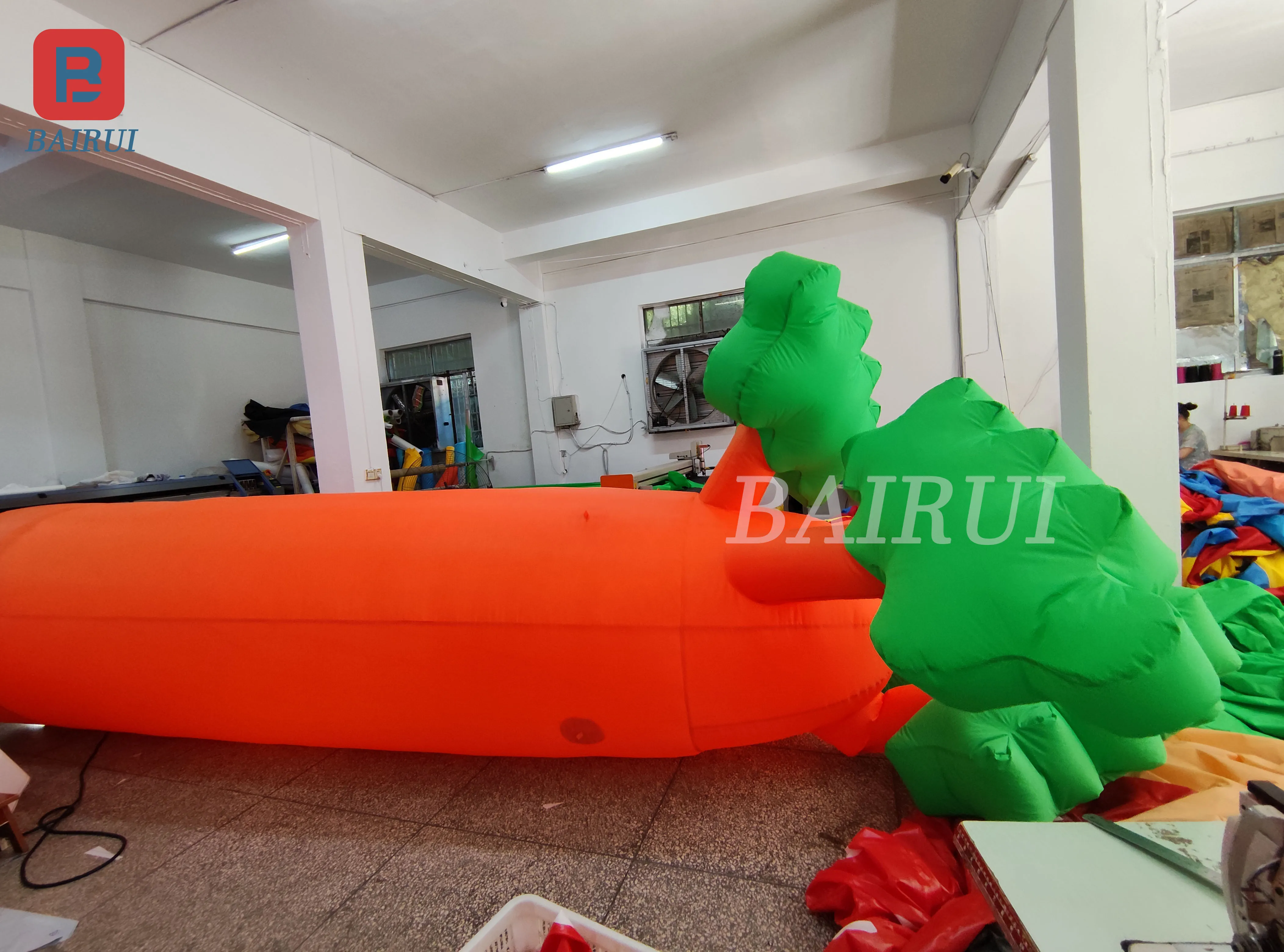 Giant inflatable carrot model fruit and vegetable store fresh supermarket advertising props decoration can be customized